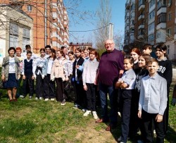 Весна идет, весне дорогу! В городских округах проводят субботники и спортивные соревнования